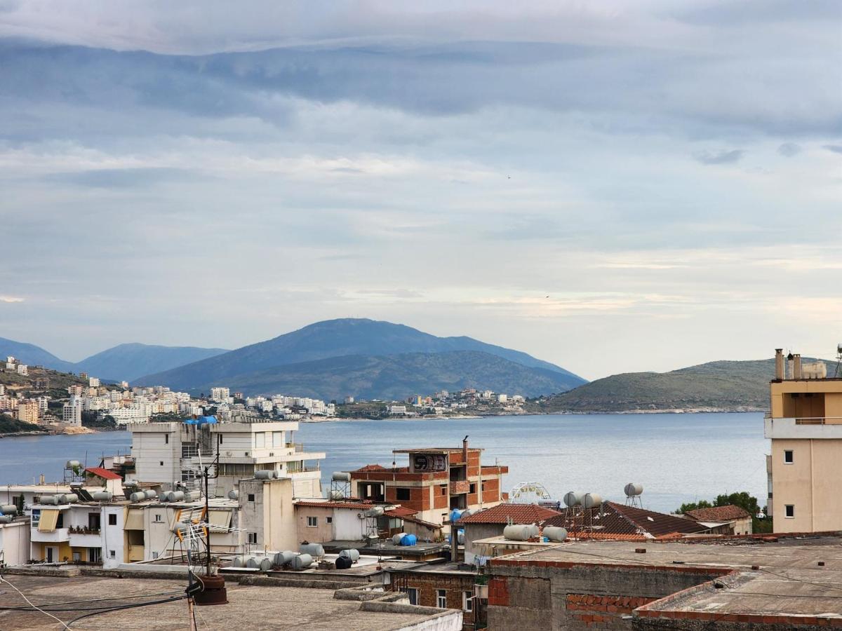 Brana Apartments Sarandë エクステリア 写真