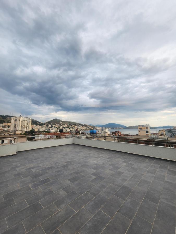 Brana Apartments Sarandë エクステリア 写真